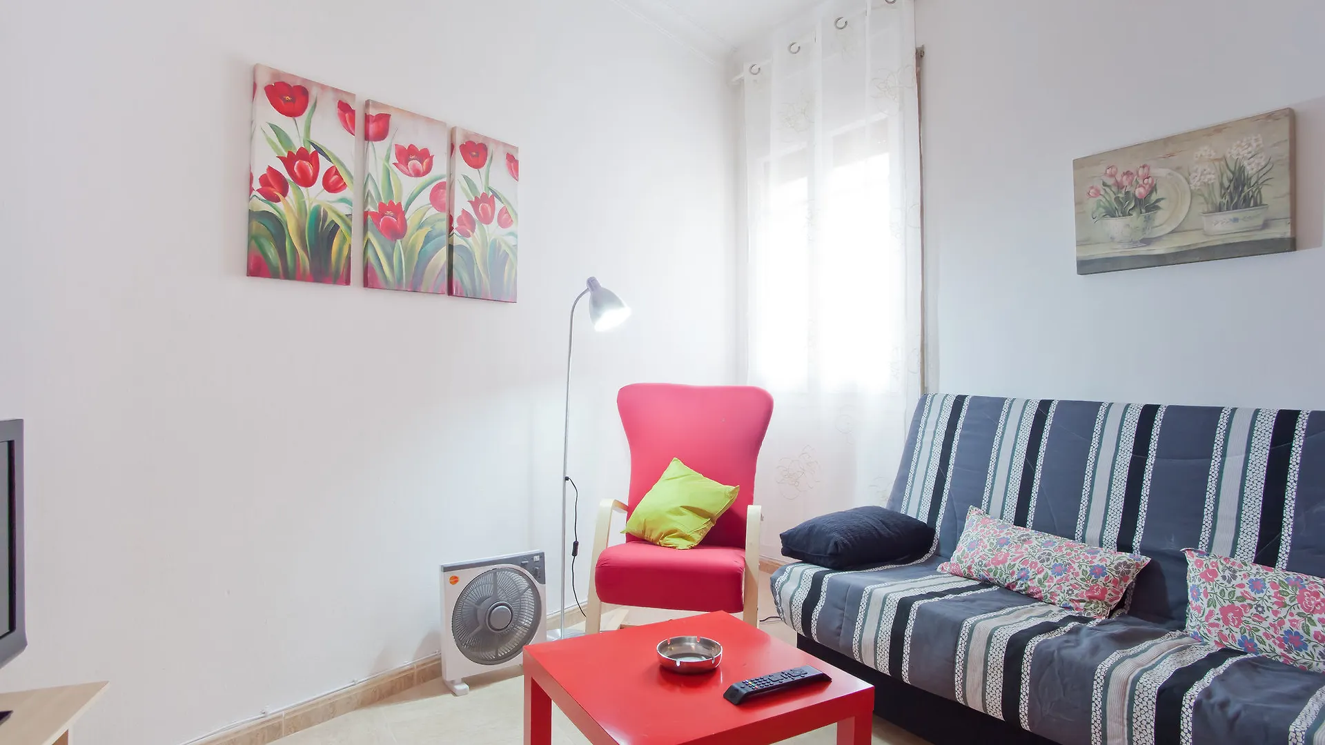 Tarradellas Apartments Barcelona 0*,  Spain